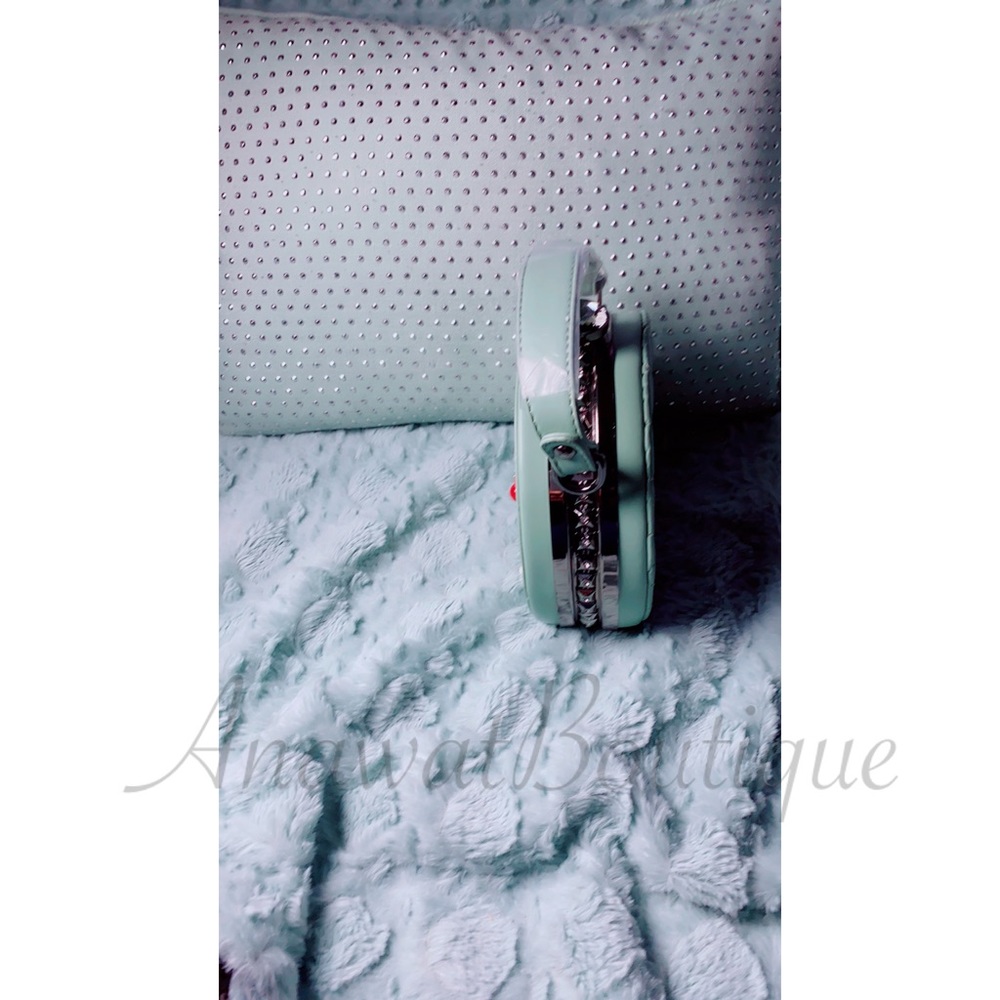 Quinn Quilted Diamond Charm Crossbody - Picture 3 of 7